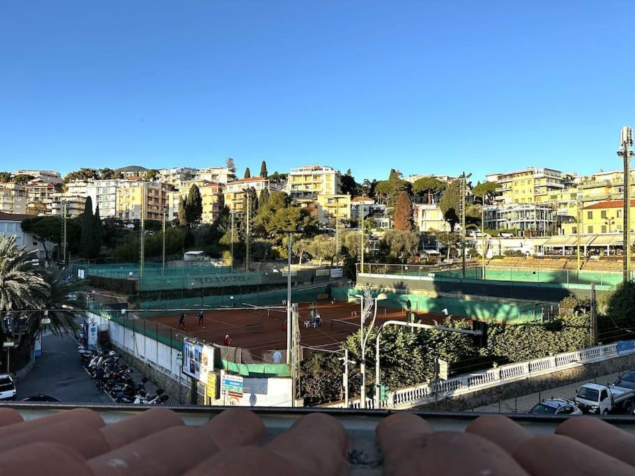Suite A 1 Minuto Dalla Spiaggia A Piedi - Sanremo Exterior photo